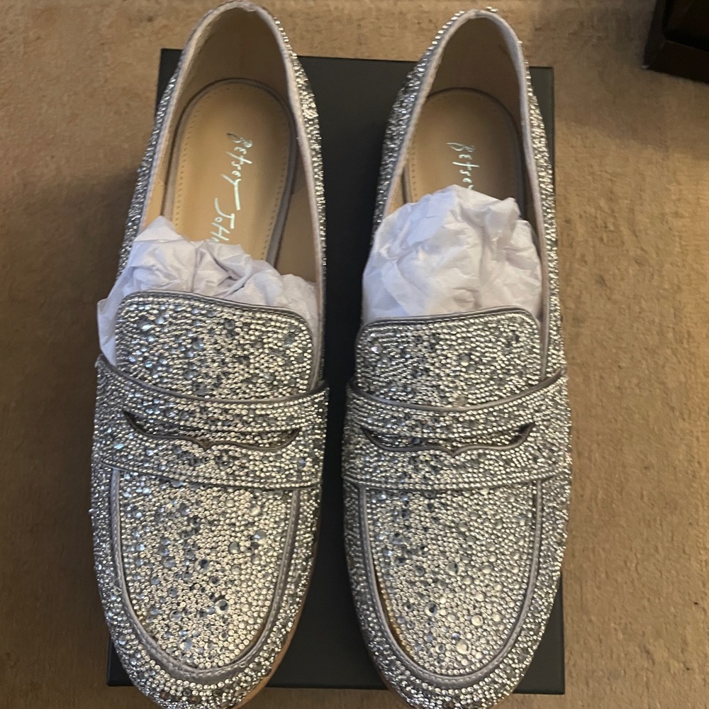 New Never Worn - Silver Betsy Johnson loafers size 10